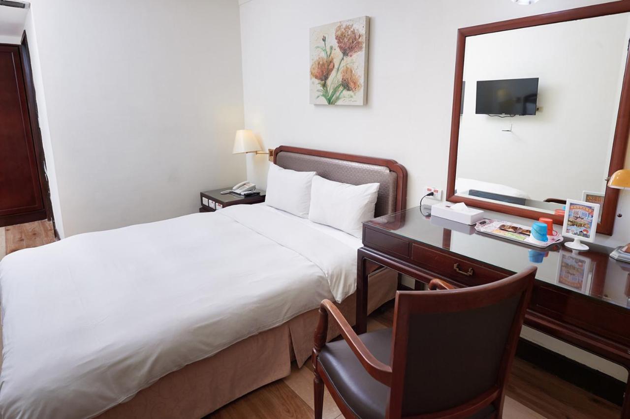 Peach Hotel Thành phố Tân Trúc Ngoại thất bức ảnh